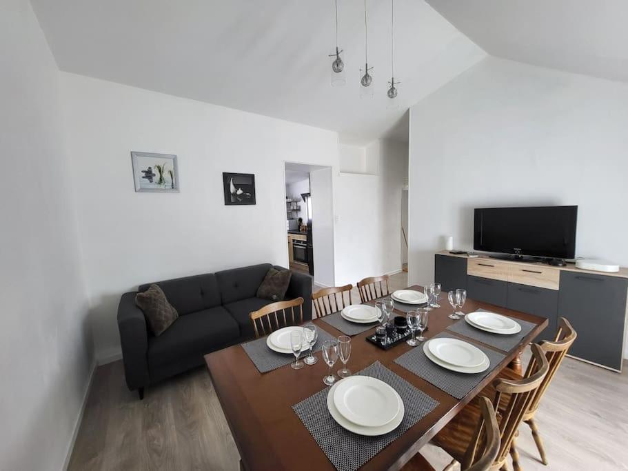 Appartement Proche Des Remparts Langres Exterior foto